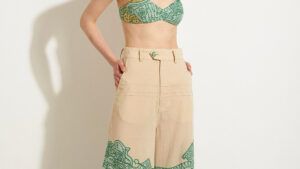 iris pants with labyrinth green top hands pocket