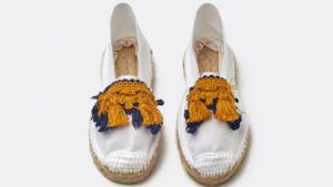 White espadrilles with tassels