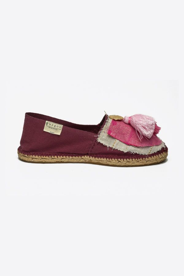 Bordeaux espadrilles with wooven fabrics tassels and coins