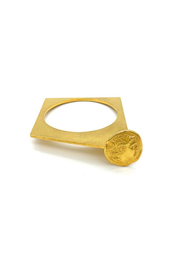 Gold plated square alex bracelet
